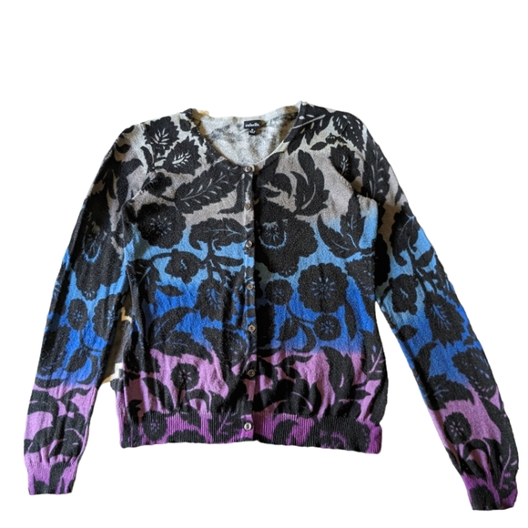 🛍️ 3 for $10 Cardigan with black floral silhouette - Picture 1 of 4